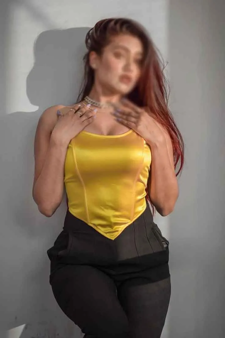 Attractive independent escort Noida close-up